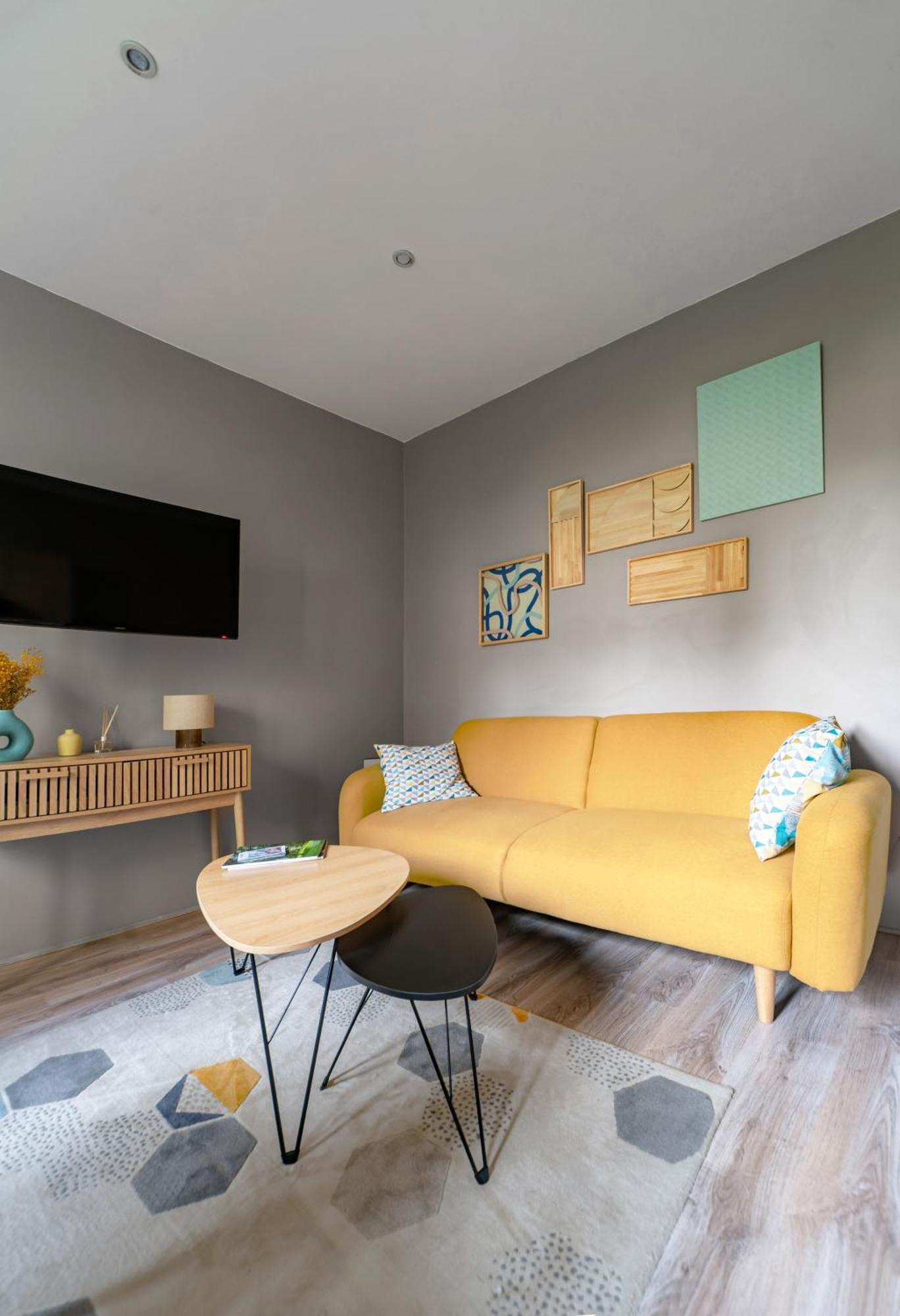 Le Vizier - Appartement Design Avec Parking En Centre Ville Vichy Eksteriør billede